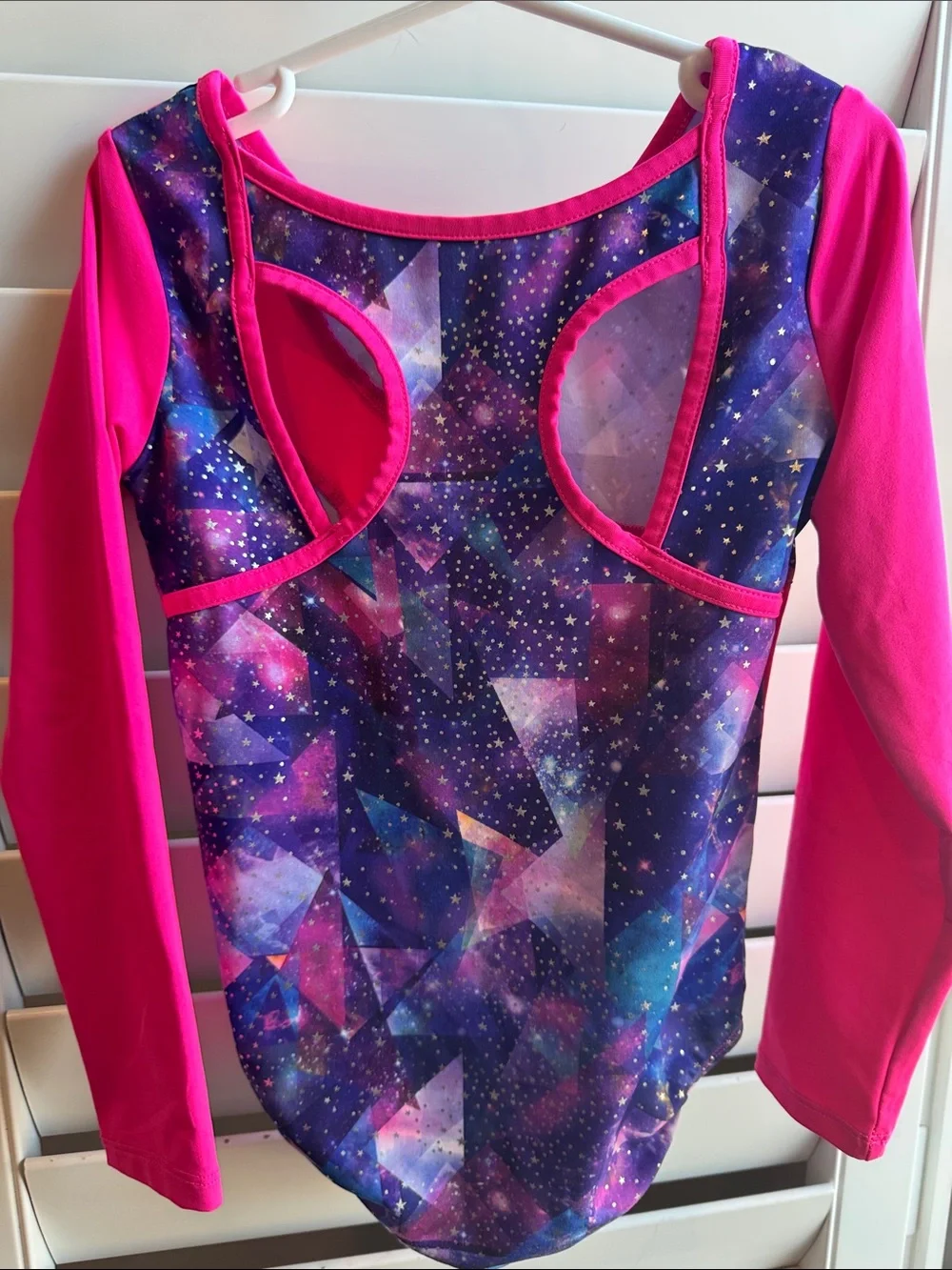 Danskin Now vibrant hot